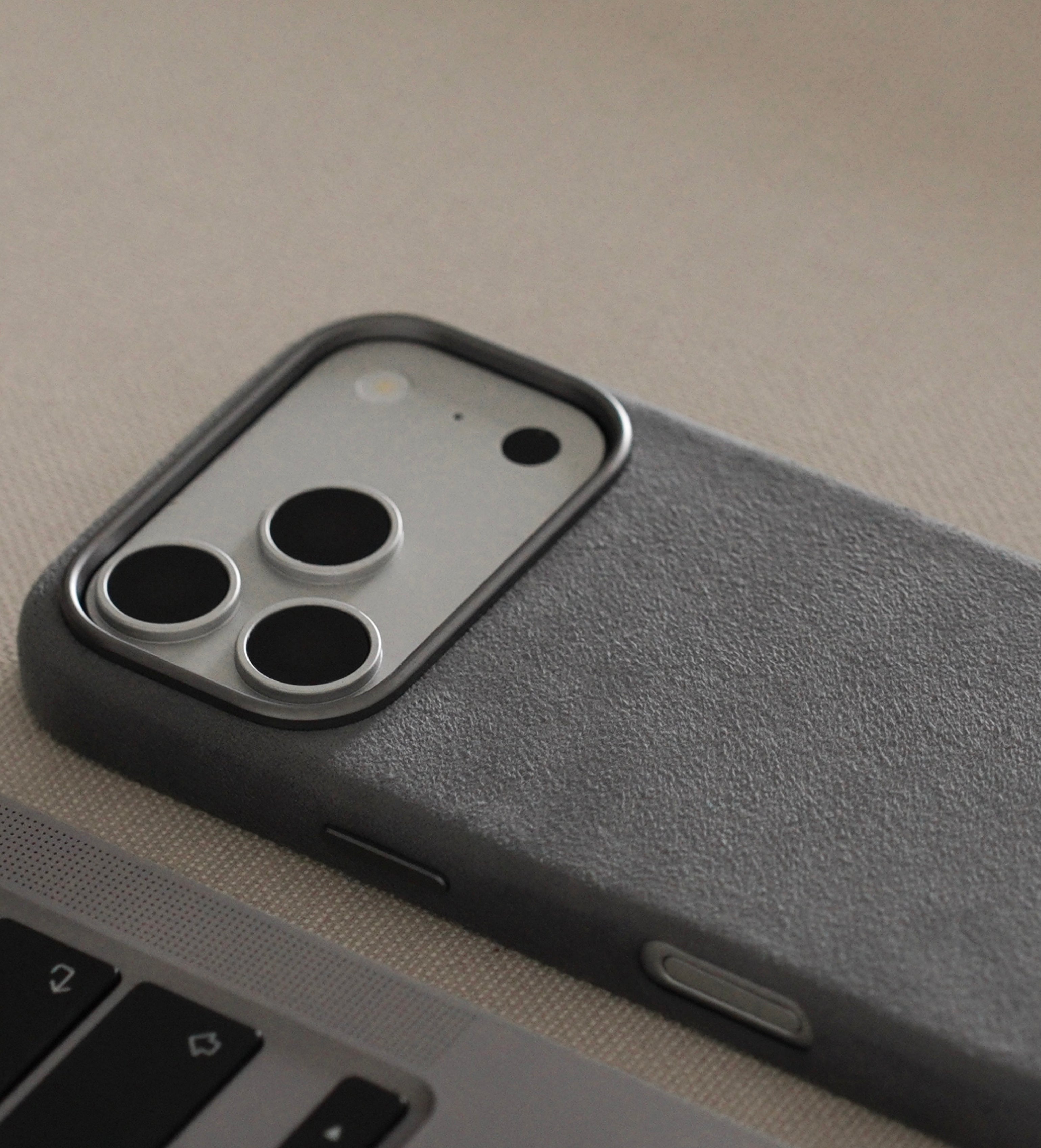 Cantaracase iPhone 17 Pro Alcantara case material detail
