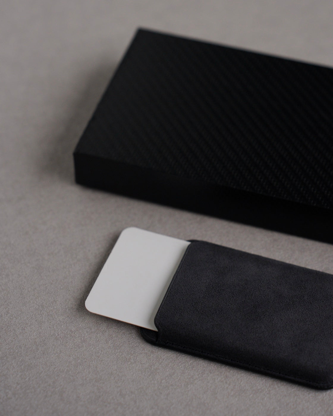 Alcantara MagSafe wallet in Deep Space Grey